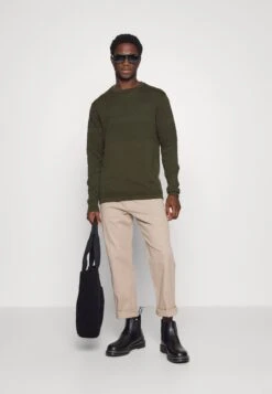 Selected Homme Slhmaine Crew Neck - Trui - Forest Night -Mode Kledingwinkel 071b9cfec6014482b0c7bca3e61b4ae5