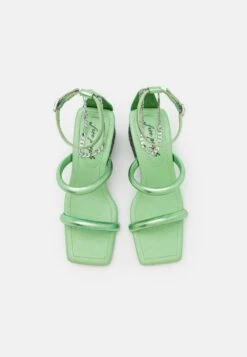 FREE PEOPLE Parker Chain Heel - Sandalen - Lime Metallic -Mode Kledingwinkel 076993a788b14879ad71ce7d5ce46a28