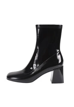 Enkellaarsjes Met Hoge Hak - Black 14 Enkellaarsjes Met Hoge Hak - Black -Mode Kledingwinkel 0a57e4fcc458432382d5175d236cb6ad