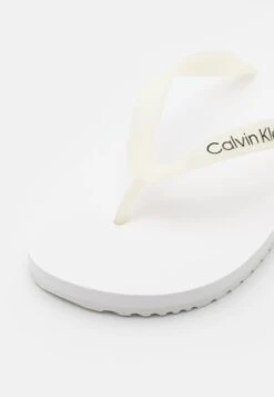 Calvin Klein Jeans Beach Logo - Teensandalen - White 10 Calvin Klein Jeans Beach Logo - Teensandalen - White -Mode Kledingwinkel 0c05dad3ffc643d096a9ef5b1e0ef752