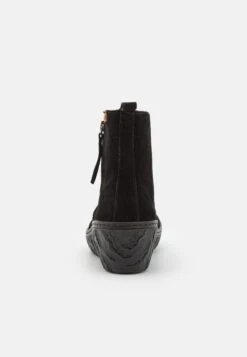 El Naturalista Myth Yggdrasil - Korte Laarzen - Black -Mode Kledingwinkel 0d8a8613330b4d948161b4ad0db8f663