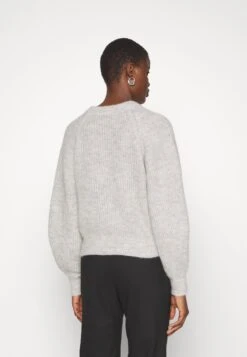 Designers Remix Verona - Trui - Grey 13 Designers Remix Verona - Trui - Grey -Mode Kledingwinkel 0e52e1ae0f7f420bbc48b4f634aa4a9c