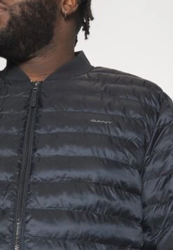 Gant Light Padded Jacket Plus Size - Bomberjacks - Black -Mode Kledingwinkel 12795ac457404f8cb254f1a020c055ff