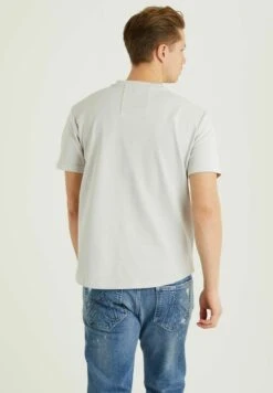 Nieuwe uitgaven -Mode Kledingwinkel 1610d5a112804dcd9895e9ad04a86c86