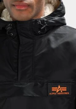 Alpha Industries Anorak - Jas - Black -Mode Kledingwinkel 17d0fc7bc4724b82a72657f0162f331a