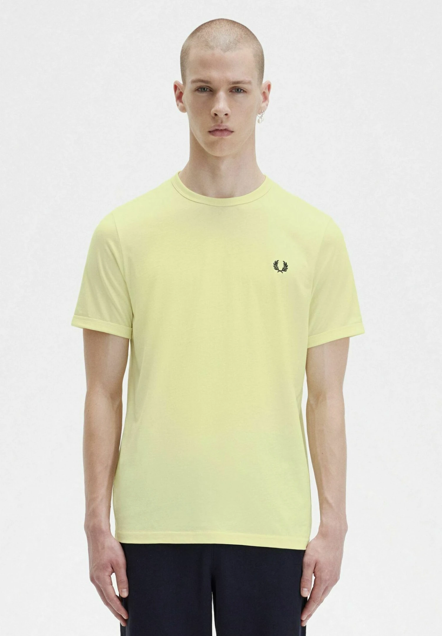 Fred Perry T-Shirt Basic - Light Yellow 3 Fred Perry T-Shirt Basic - Light Yellow