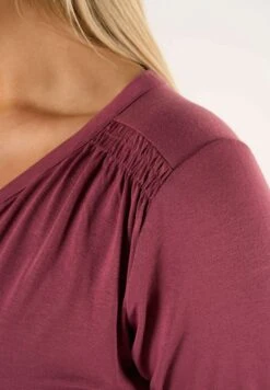 Met Plooidetails - Blouse - Mauve -Mode Kledingwinkel 1b06414343df4ac79d37e5c477a359b1