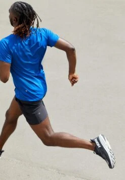 Lululemon Pace Breaker *Ll 18 Cm - Korte Broeken - Black