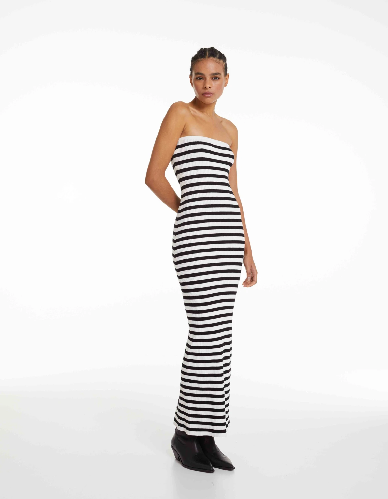 BERSHKA Maxi-Jurk - Off-White 4 BERSHKA Maxi-Jurk - Off-White - Afbeelding 2