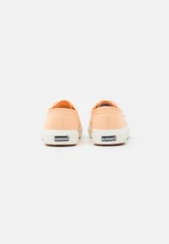 Superga 2750 Classic - Sneakers Laag - Orange Apricot/Avorio -Mode Kledingwinkel 201b68e268ef4ea59c88dd86c198ec41