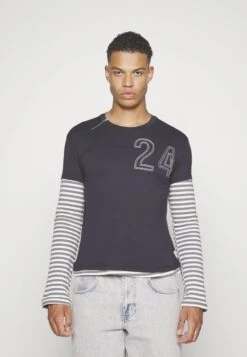 Jaded London Double Layer Stripe- Longsleeve - Blue -Mode Kledingwinkel 25207ca300e847caa8c035c4c5507dce