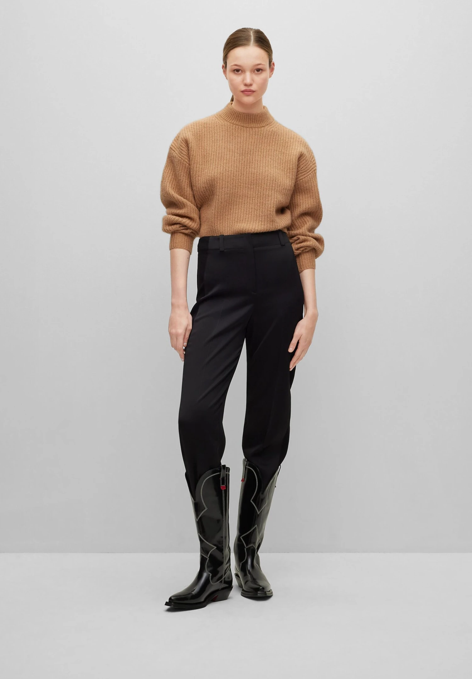 Hugo Sismia - Trui - Light/Pastel Brown 3 Hugo Sismia - Trui - Light/Pastel Brown