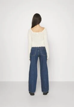 Low Straight- Straight Leg Jeans - Blue 9 Low Straight- Straight Leg Jeans - Blue -Mode Kledingwinkel 2820285670e24d23bc52f507e076d218