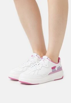 Emporio Armani Sneakers Laag - White/Pink
