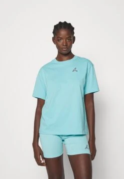 Jordan Essen Tee Core - T-Shirt Basic - Bleached Aqua -Mode Kledingwinkel 2f7bfafbe6a542bb904143edcf1052b8