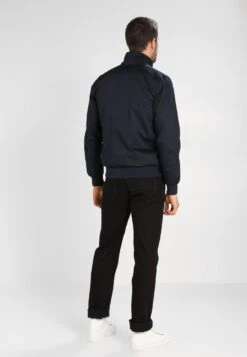 Harrington - Bomberjacks - Marine 10 Harrington - Bomberjacks - Marine -Mode Kledingwinkel 34964626897c46c193ad193a9677ec94