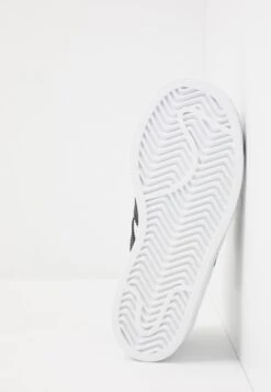 Adidas Originals Superstar - Sneakers Laag - Footwear White/Core Black 13 Adidas Originals Superstar - Sneakers Laag - Footwear White/Core Black -Mode Kledingwinkel 36ad74a5ab5949a0829a5f3169712b94