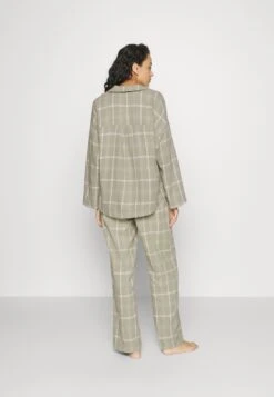 ESPRIT Flannel Check - Pyjama - Light Khaki -Mode Kledingwinkel 36be787fb3f34562bead4c6573a42cdc