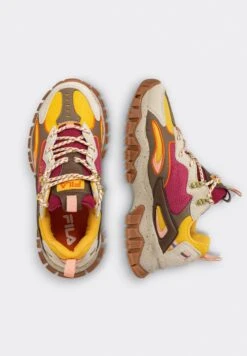 Fila Ray Tracer Tr2 - Sneakers Laag - Golden Cream Carmine -Mode Kledingwinkel 3ac919d4ef8c4e86962310e87dbc30fc