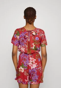 ONLY Onlnova Life Playsuit - Jumpsuit - Mineral Red 9 ONLY Onlnova Life Playsuit - Jumpsuit - Mineral Red -Mode Kledingwinkel 3af6f8fea00e4c05a0802f966bde39e6