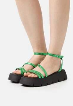 Pavement Clover - Sandalen Met Plateauzool - Green Metallic