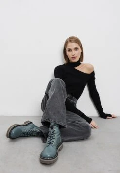 Enkellaarsjes Met Plateauzool - Sea 20 Enkellaarsjes Met Plateauzool - Sea -Mode Kledingwinkel 3e467cdbd35c428a8c25fb08dd68bf41