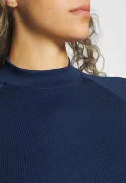 Longsleeve - Blue-Grey 11 Longsleeve - Blue-Grey -Mode Kledingwinkel 3e469ca89d364c5187dcbf3794ab0db3