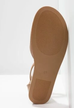 Sandalen - Cognac -Mode Kledingwinkel 3f78ed84d38d4b179ef98c41e26fcc6b