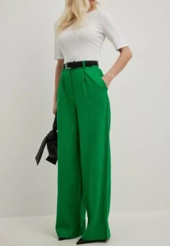 NA-KD Mit Weiten Beinen - Broek - Dark Green