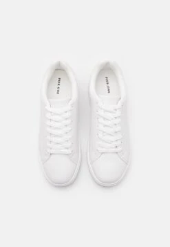 Pier One Unisex - Sneakers Laag - White -Mode Kledingwinkel 415a1a6b095d47bbbe2e0e988b994530