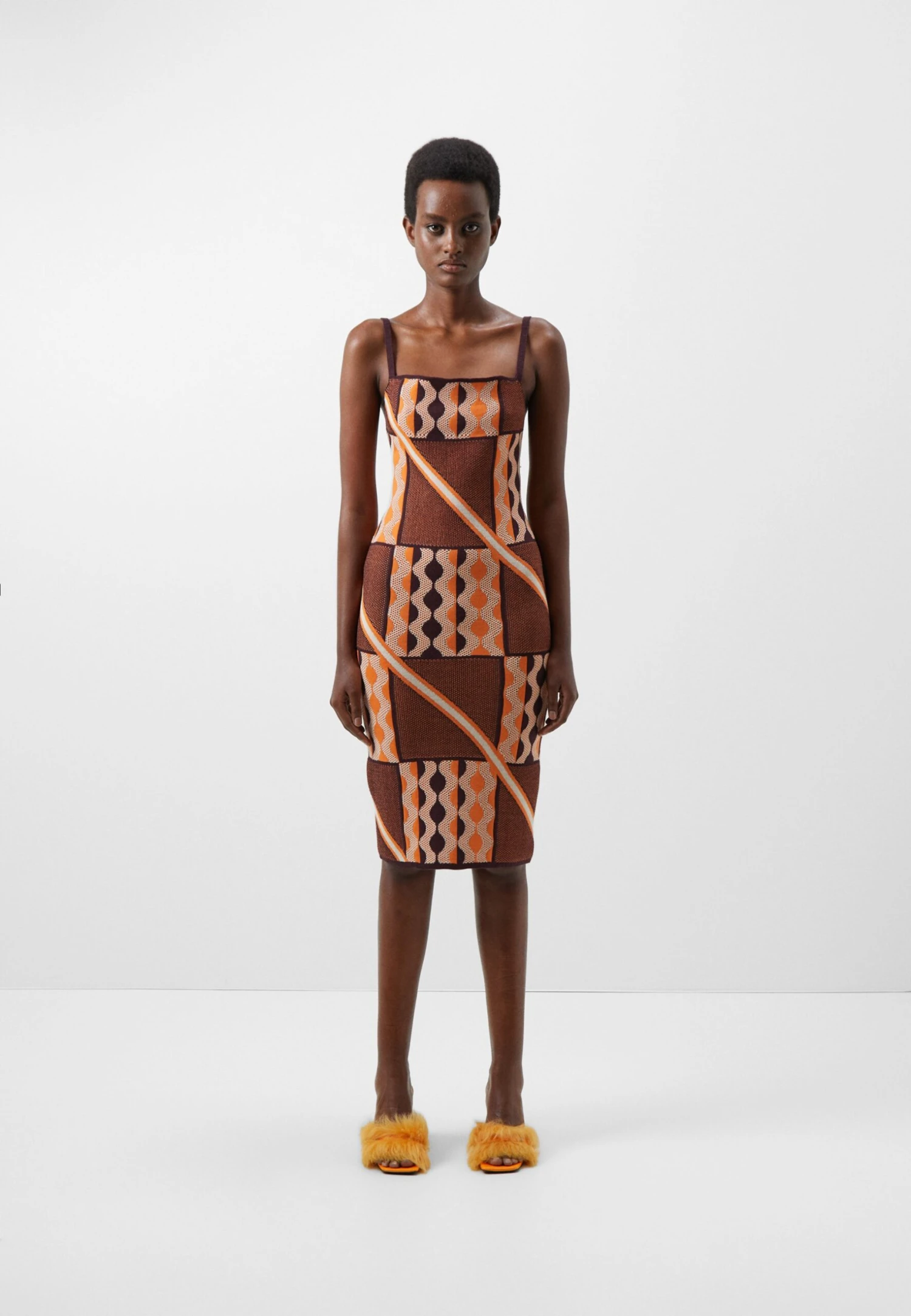 Tafii Dress - Etui-Jurk - Red/Orange 3 Tafii Dress - Etui-Jurk - Red/Orange