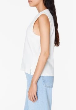 Sleeveless - Top - Ivory 11 Sleeveless - Top - Ivory -Mode Kledingwinkel 4724a8f35ec443b19955fbbec9cdcbdb