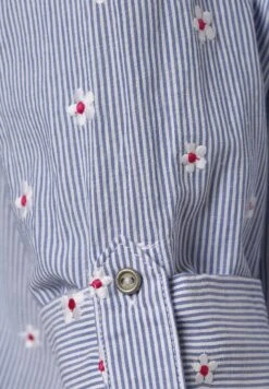 Marie Lund Blouse - Blau Pink -Mode Kledingwinkel 48200a1e26ac436c910c64c95e68a8e4