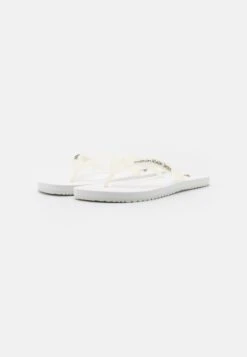 Calvin Klein Jeans Beach Logo - Teensandalen - White 11 Calvin Klein Jeans Beach Logo - Teensandalen - White -Mode Kledingwinkel 4dc0d49402db4c4b8cccdd32e707fc25