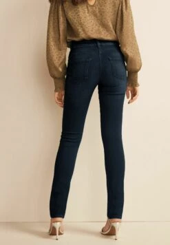 Next Lift - Slim Fit Jeans - Dark Blue 6 Next Lift - Slim Fit Jeans - Dark Blue -Mode Kledingwinkel 4fe87ddc64bb456084f95f551787f373