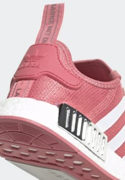 Adidas Originals Nmd_R1- Sneakers Laag - Hazy Rose/Footwear White/Glory Blue -Mode Kledingwinkel 5811316783564216859a017883334983