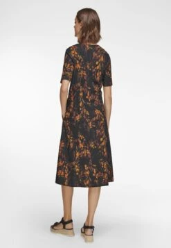 Jerseyjurk - Schwarz -Mode Kledingwinkel 58b19a1f36854e499a4937ce3ae1e4e4