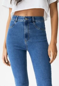 PULL & BEAR High-Waist - Jeans Skinny Fit - Royal Blue 12 PULL & BEAR High-Waist - Jeans Skinny Fit - Royal Blue -Mode Kledingwinkel 59840b8d361e42ca9c11e061756d8cbe
