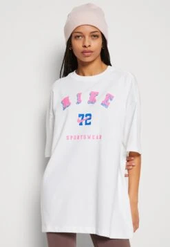 Nike Sportswear Tee - T-Shirt Print - White -Mode Kledingwinkel 5b658a0b69124fb8b13566710f11cbfc