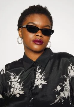 Ganja Sleeve Dress - Blousejurk - Black -Mode Kledingwinkel 5d891b4d0da04c69bec750c76273ede3