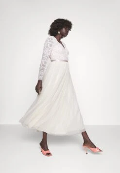 Needle & Thread Tempest Bodice V-Neck Ankle Gown - Galajurk - Champagne/Pink -Mode Kledingwinkel 5f17fd9ad4c54d23bc2d45ba5f76b4e4