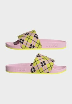 Adidas Originals Muiltjes - Pink 15 Adidas Originals Muiltjes - Pink -Mode Kledingwinkel 62caa747f8fc4aa6bbebc8cceb7b9415