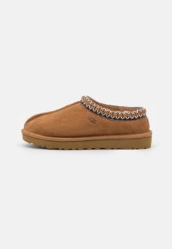 Ugg Tasman - Pantoffels - Chestnut 12 Ugg Tasman - Pantoffels - Chestnut -Mode Kledingwinkel 664265a1c9ac4066b237130d62368405