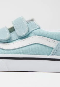 Vans Old Skool Unisex - Sneakers Laag - Color Theory Canal Blue 13 Vans Old Skool Unisex - Sneakers Laag - Color Theory Canal Blue -Mode Kledingwinkel 6726e2af310e4bffa4591ddade26a95b