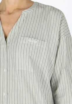 Houston- Blouse - Seaweed Green -Mode Kledingwinkel 698d87366e184e768078930e886380b8