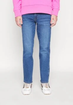 Wrangler Texas - Straight Leg Jeans - Friday -Mode Kledingwinkel 6ac9d4fad7734532a42d69d1dff776d2