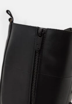 Filling Pieces Jenn Zion Unisex - Veterlaarzen - Black -Mode Kledingwinkel 6b08c20afce4436680ae9a91380fbdc1