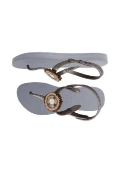 Selena - Badslippers - Silver -Mode Kledingwinkel 6e3fa7bf18bc44ebbbe6cca6b0966a16