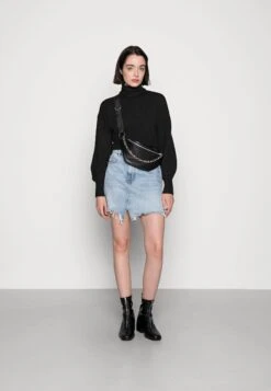 Pieces Pccava High Neck - Trui - Black 8 Pieces Pccava High Neck - Trui - Black -Mode Kledingwinkel 6edba480d6894fe98fca5f4d2654b72a