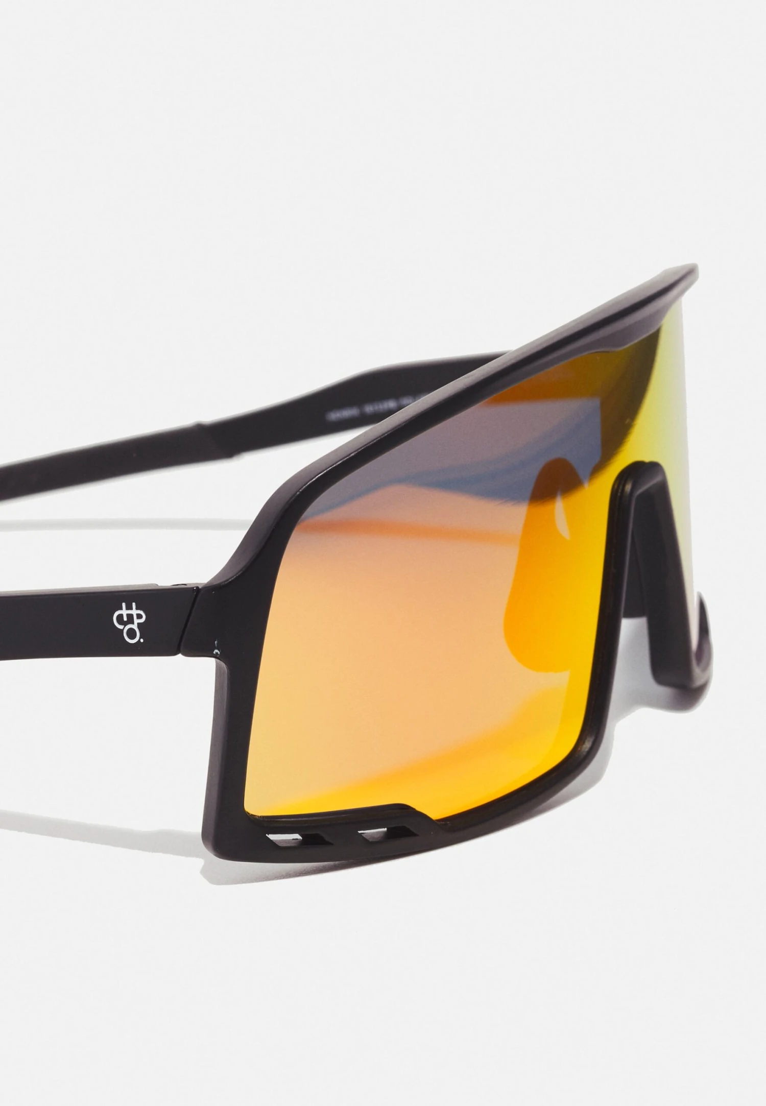 CHPO Henrik Unisex - Zonnebril - Black/Red 6 CHPO Henrik Unisex - Zonnebril - Black/Red - Afbeelding 4